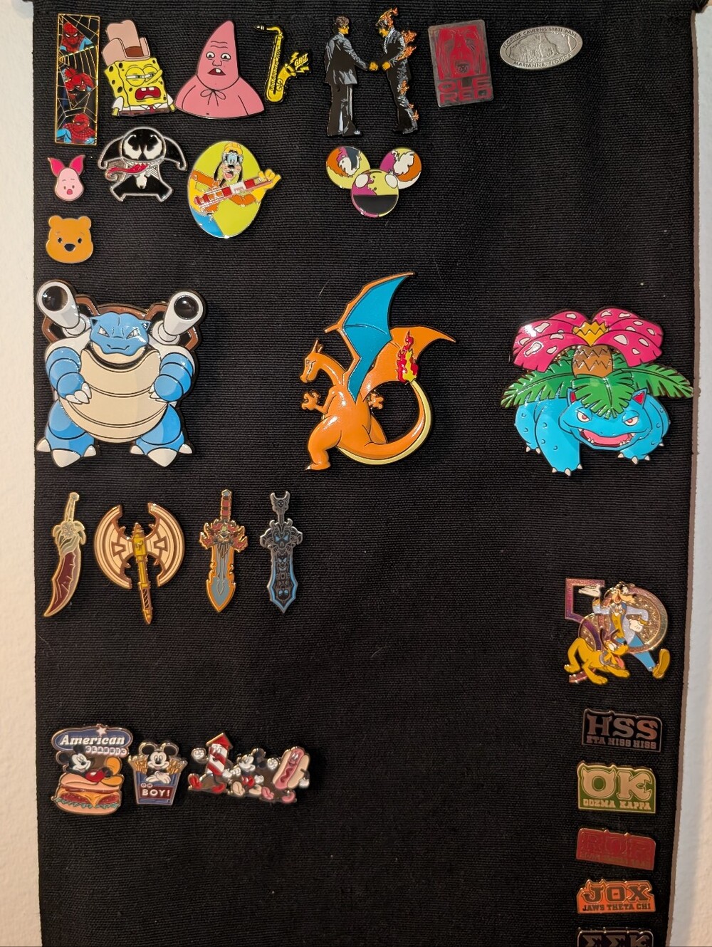 NWT Pokemon Charizard, Blastoise & Venusaur Enamel Pin Set - Orange/Blue/Teal